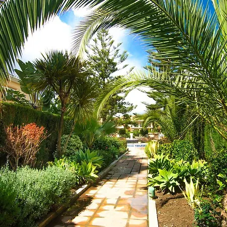 First Line Townhouse Venalmar Dom wakacyjny *